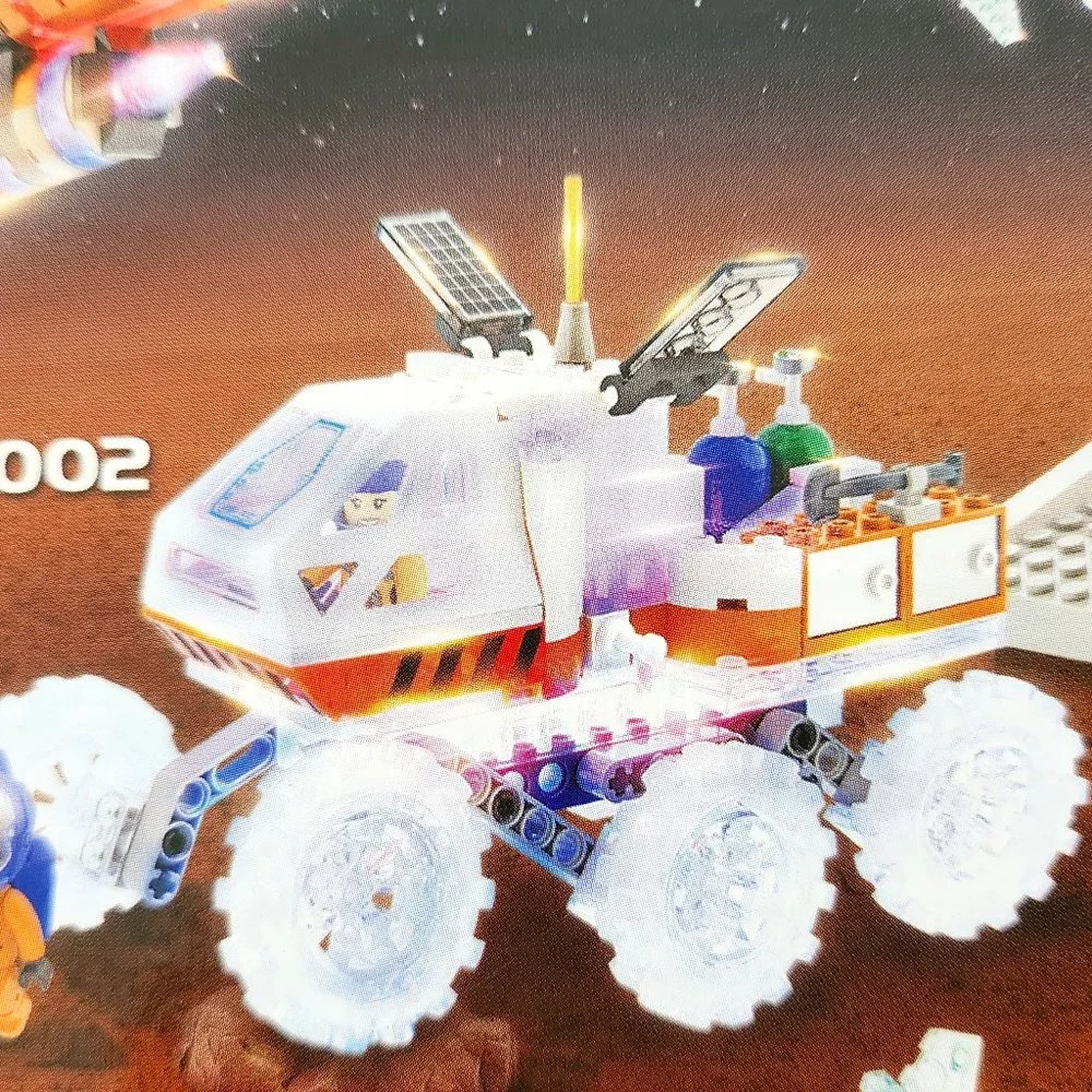 NWT MARS Rover Laser Pegs 7+ 200 Pieces 18002 Lights Up LED Discount Shipping